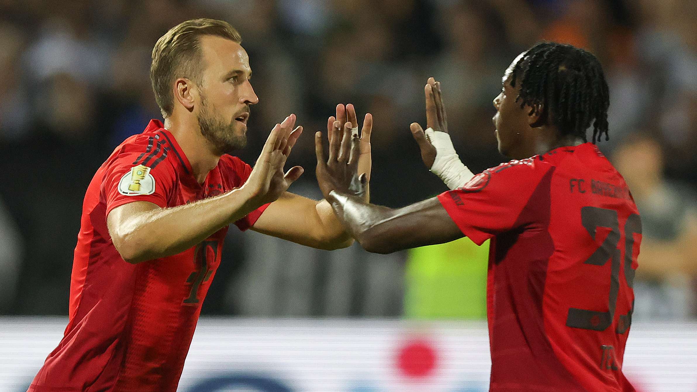 使国际足球 使国际足球